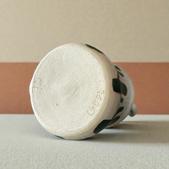 Vintage Cactus Mugs Studio Pottery Signed GEM 1975 Set Of 2 Black and Cream - Picture 10 of 15